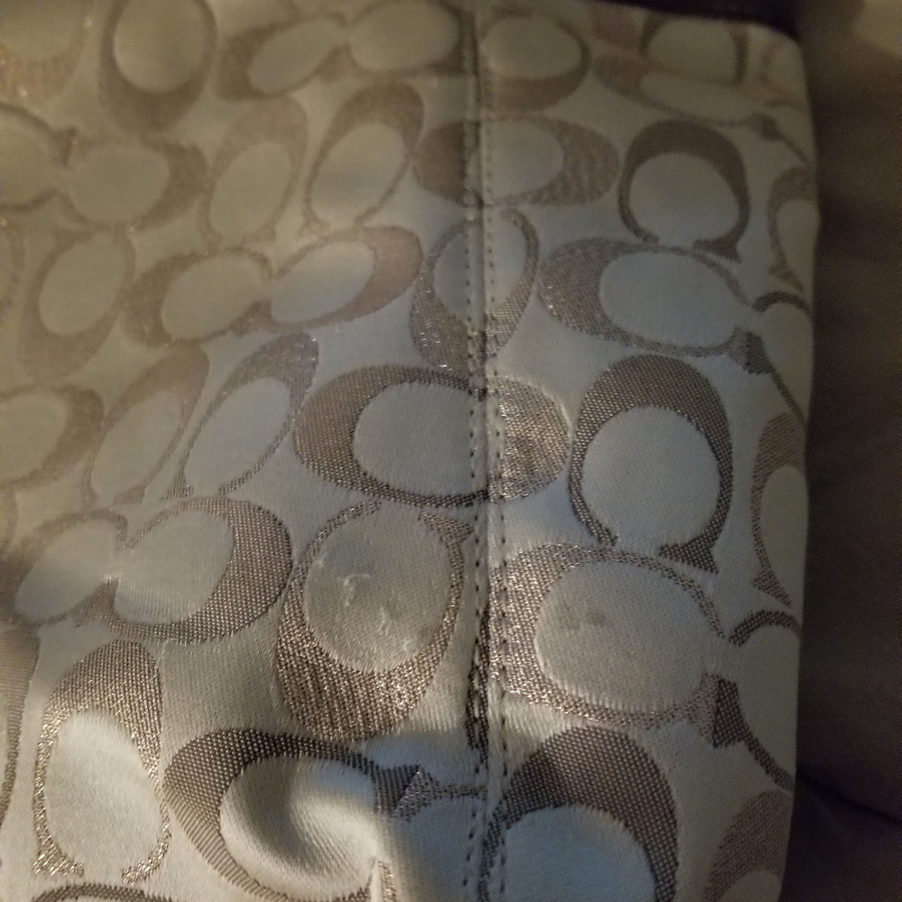 Coach Purse - Picture 5 of 9